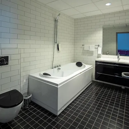 Hotel Dombas Hotel 2*