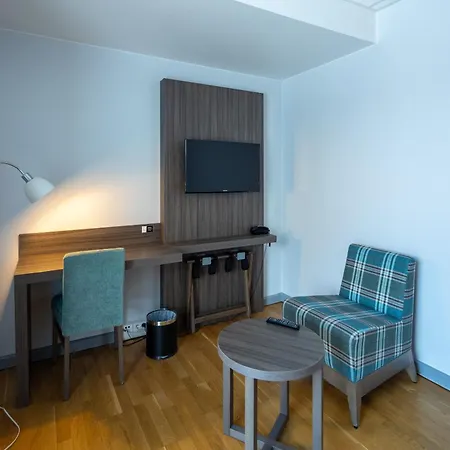 Dombas Hotel