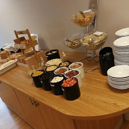 Dombas Hotel فندق Dombås