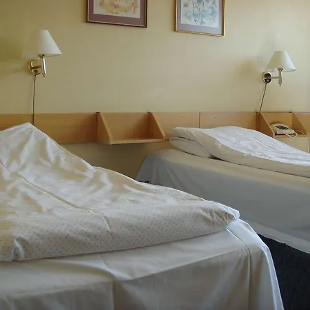 Dombas Hotel Ξενοδοχείο