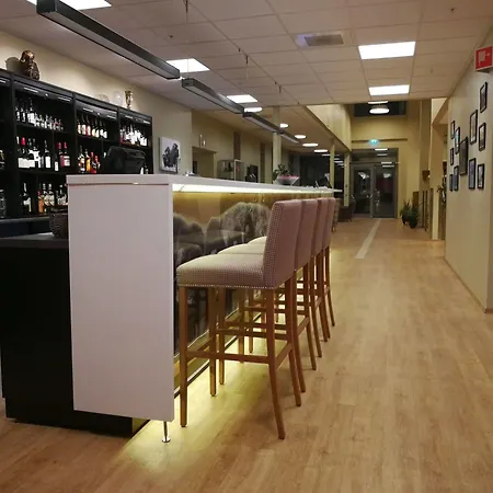 Dombas Hotel فندق