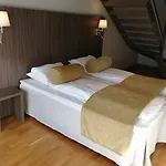 Dombas Hotel Hotel