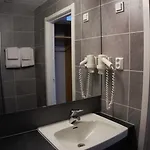 Dombas Hotel Hotel